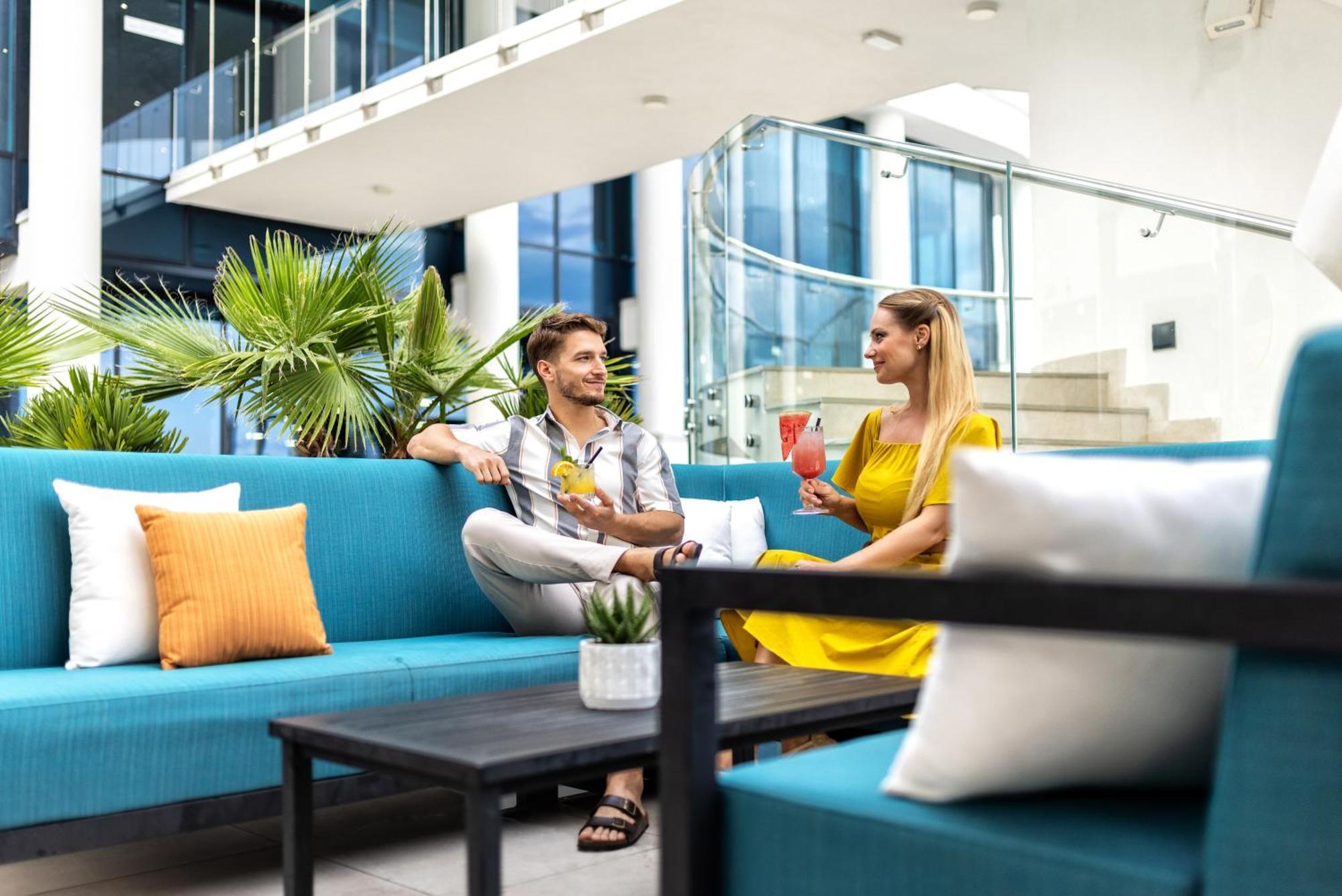 Hilton Rijeka Costabella Beach Resort And Spa Exterior foto The lobby of the hotel