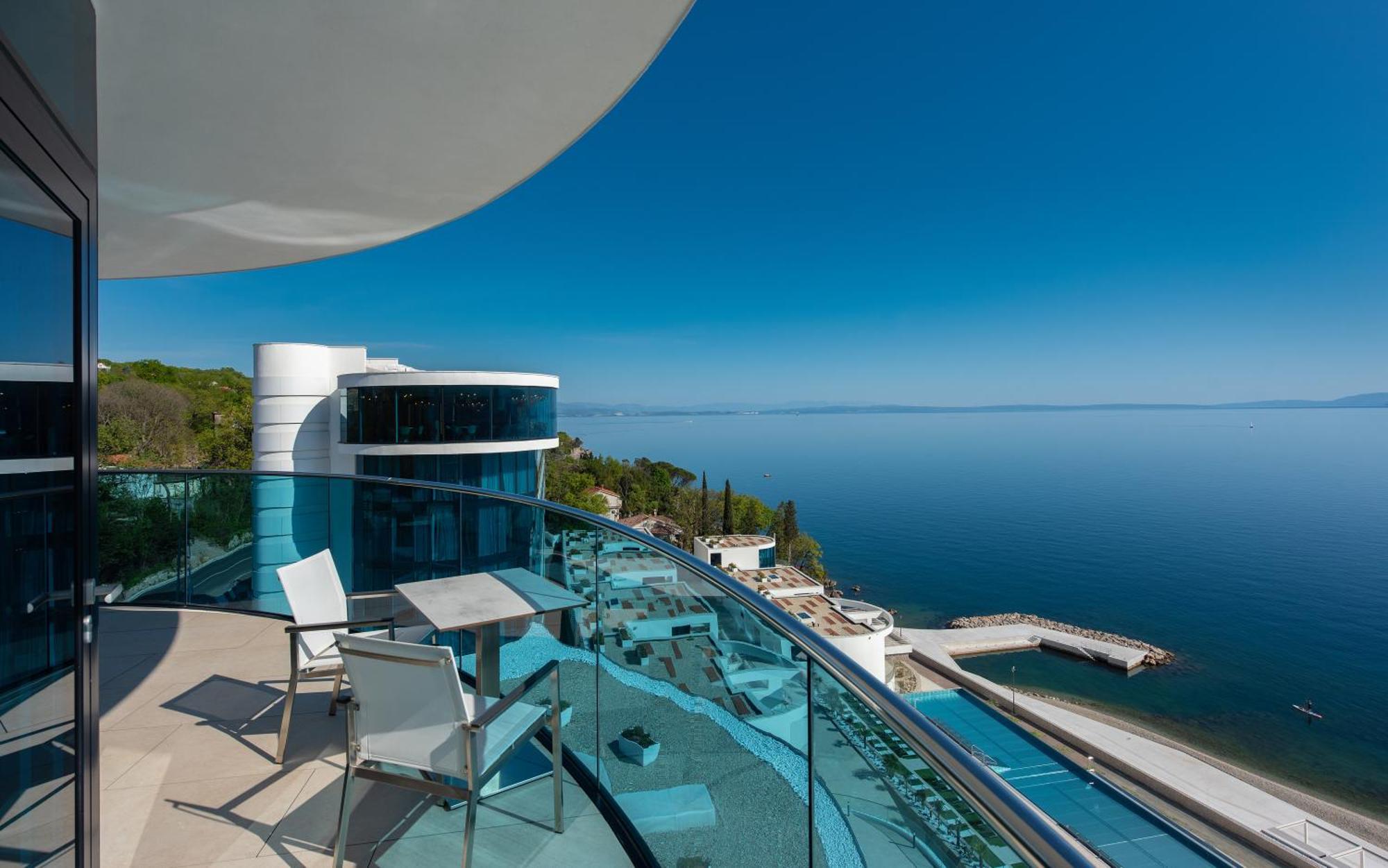 Hilton Rijeka Costabella Beach Resort And Spa Habitación foto